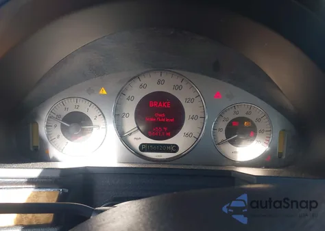 2007 Mercedes-Benz E 550 z USA, uszkodzony, nr VIN WDBUF72X47B074716